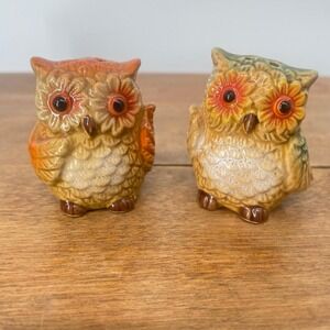 VTG Cracker Barrel Fall Harvest Ceramic‎ Owl Salt and Pepper Shakers Retro Decor